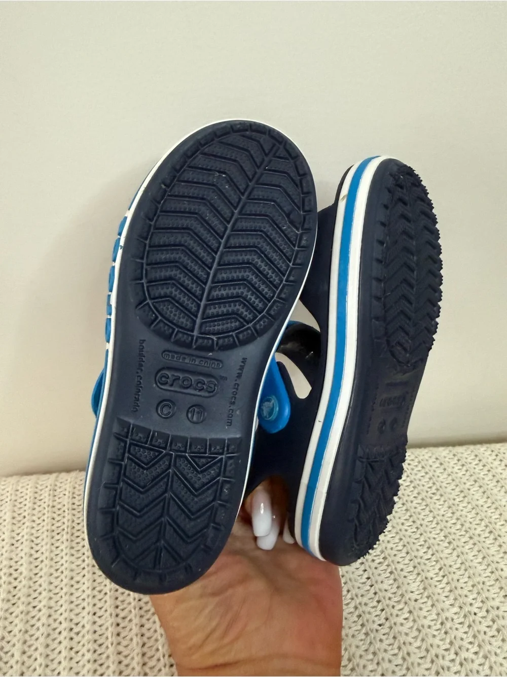 Crocs Kids Navy & Blue Sandal with Adjustable Strap size 11